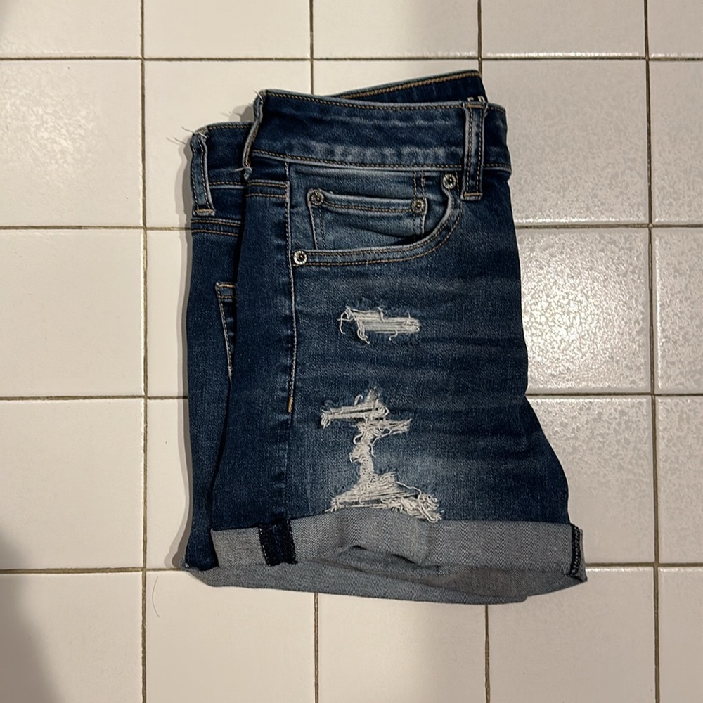 american eagle midi shorts